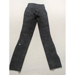 Lululemon Align High Rise Leggings Women's Size 2 Black Camo 24" Inseam